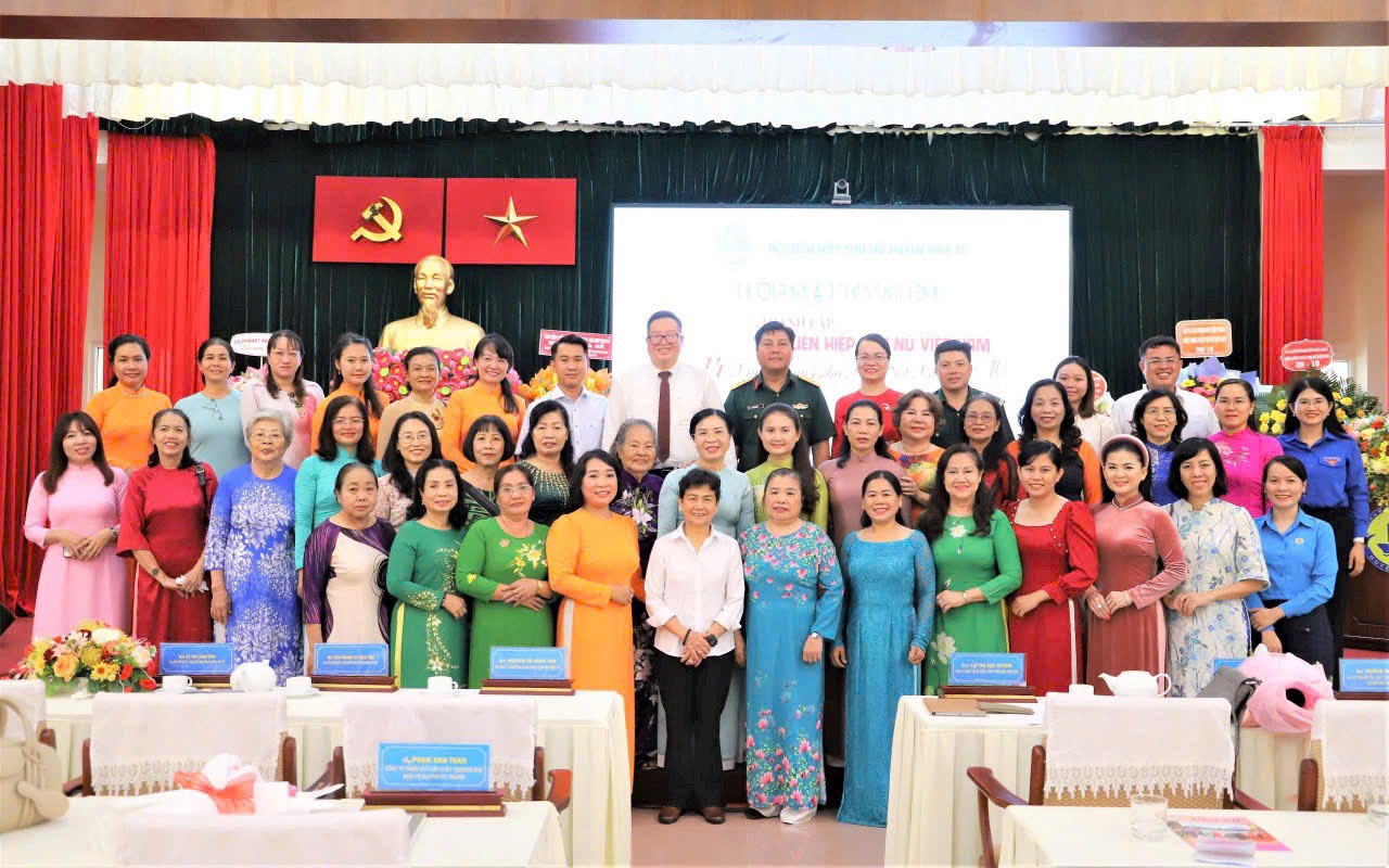 z6437663671263_f86d0f185482b9449ea1de96960b7ac2